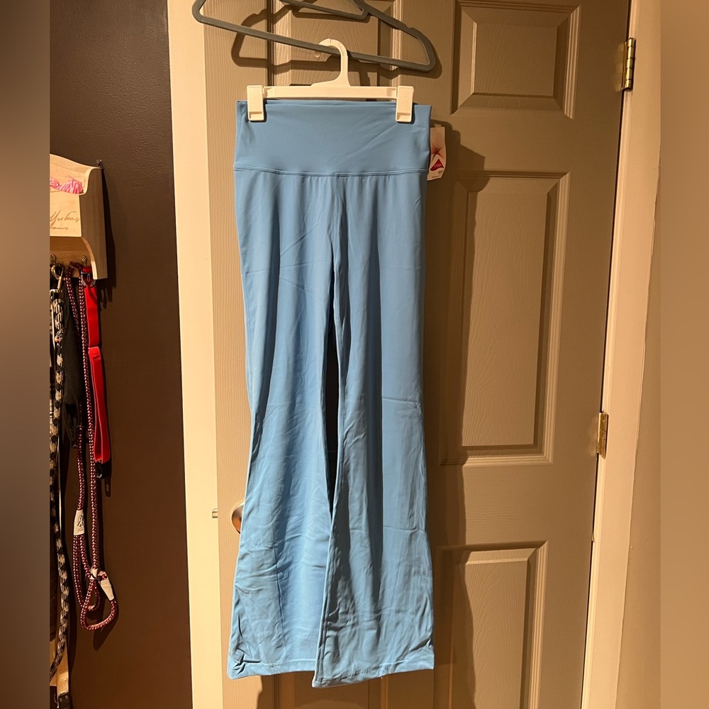 ECHT baby blue flare yoga pants. New with tags. XL. Matching top also for sale.